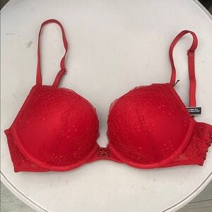 Victoria's Secret Vibrant Red Lace Bra